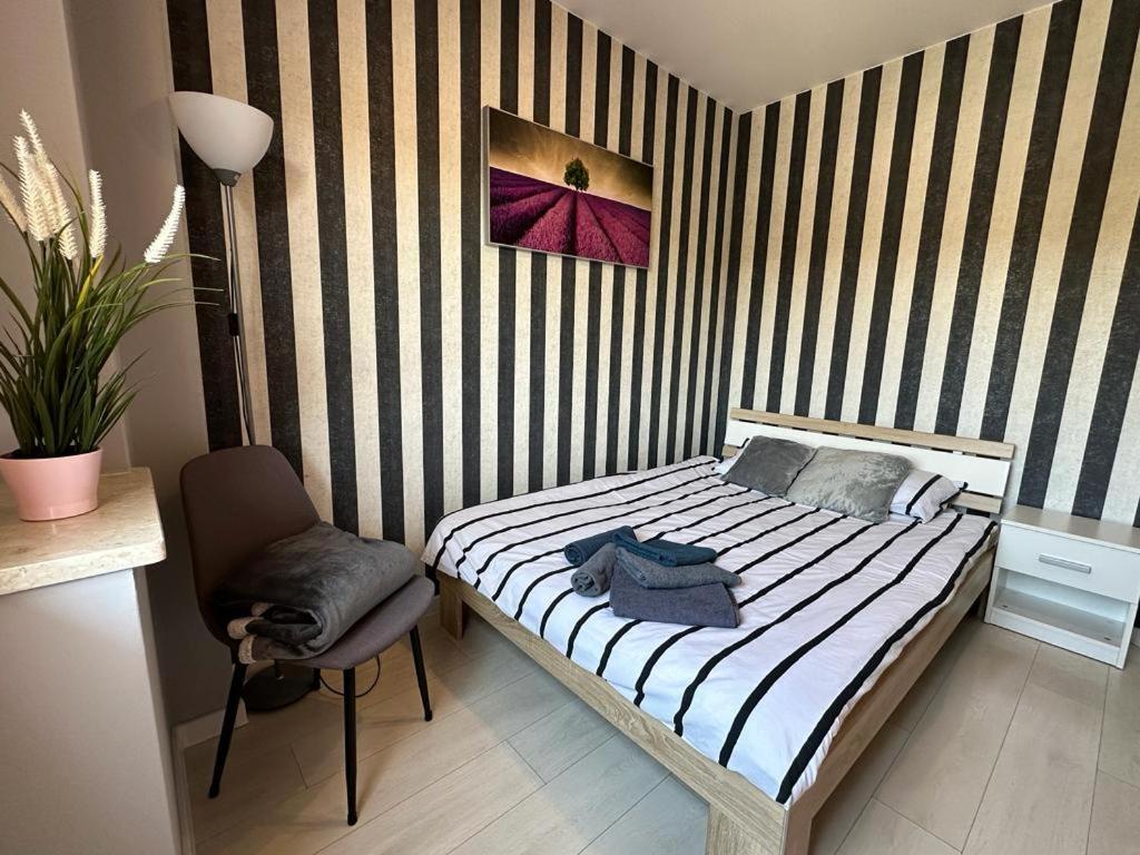 Premium Centrum 900M Targi Kielce 4 Km מראה חיצוני תמונה